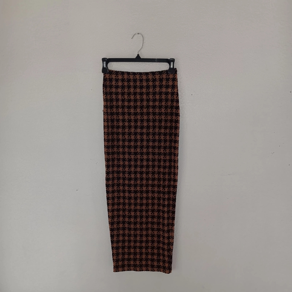 Naked Wardrobe skirt. Brown and black. Size Small.